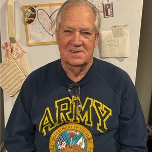 Meet your Posher, Larry